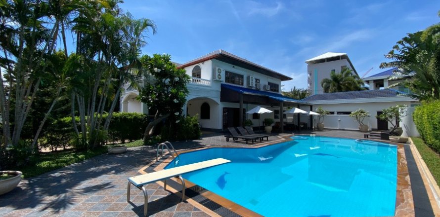 Дом в Хуа Хине, Таиланд с 6 спальнями  № 125084