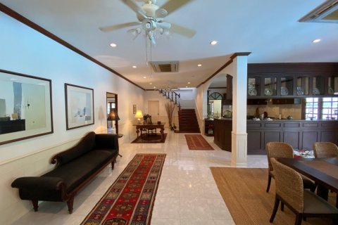 Дом в Хуа Хине, Таиланд с 6 спальнями  № 125084 - фото 10