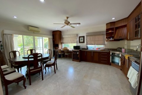 Дом в Хуа Хине, Таиланд с 6 спальнями  № 125083 - фото 11