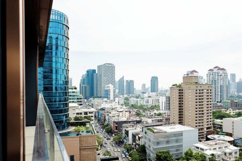 Condo in Watthana, Bangkok, Thailand, 2 bedrooms  № 123893 - photo 6