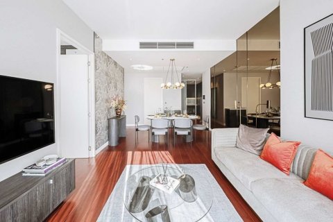 Condo in Watthana, Bangkok, Thailand, 2 bedrooms  № 123893 - photo 11