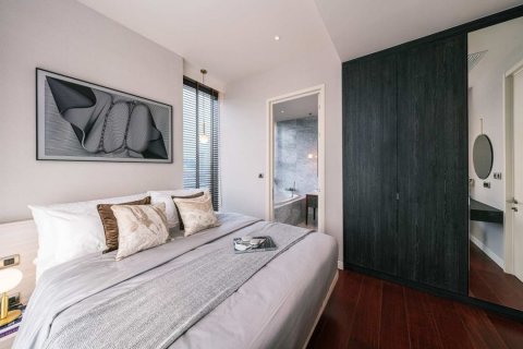 Condo in Watthana, Bangkok, Thailand, 2 bedrooms  № 123893 - photo 5