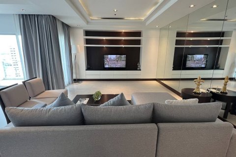 Кондоминиум с 3 спальнями в Патхум Ване, Бангкок, Таиланд № 123891 - фото 4