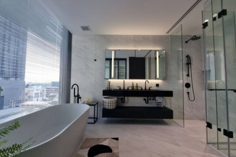 Condo in Bang Rak, Bangkok, Thailand, 2 bedrooms  № 123847 - photo 12