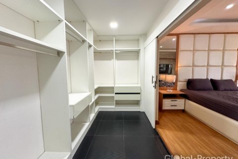 House in Pattaya, Thailand 4 bedrooms № 119573 - photo 29
