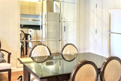 Condo in Bangkok, Thailand, 1 bedroom  № 119577 - photo 2