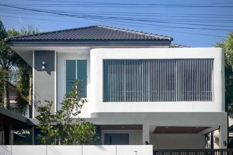 House in Ko Kaeo, Thailand 4 bedrooms № 119578 - photo 4