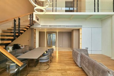 Condo in Khlong San, Bangkok, Thailand, 4 bedrooms  № 123943 - photo 5