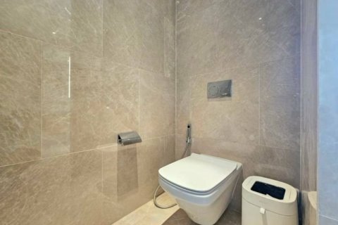 Condo in Khlong San, Bangkok, Thailand, 4 bedrooms  № 123943 - photo 8