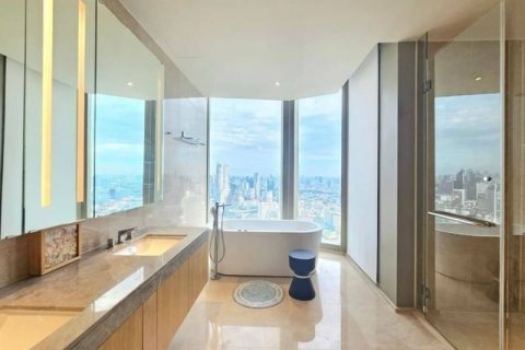 Condo in Khlong San, Bangkok, Thailand, 4 bedrooms  № 123943 - photo 4