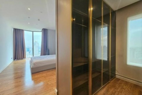 Condo in Khlong San, Bangkok, Thailand, 4 bedrooms  № 123943 - photo 20