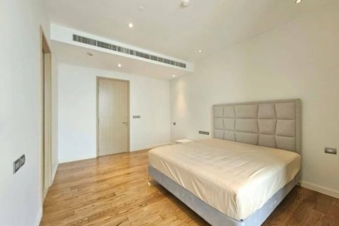 Condo in Khlong San, Bangkok, Thailand, 4 bedrooms  № 123943 - photo 6