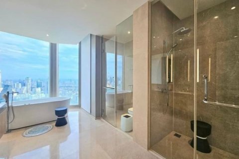 Condo in Khlong San, Bangkok, Thailand, 4 bedrooms  № 123943 - photo 2