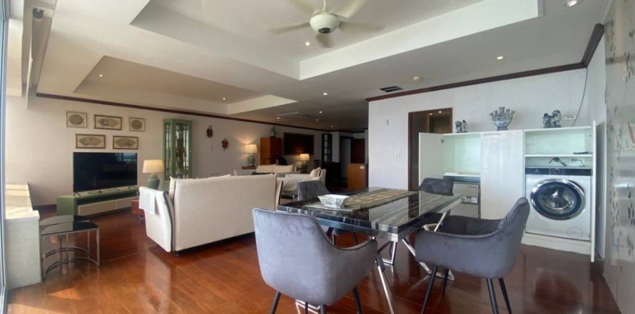 Кондоминиум с 2 спальнями в Банг Ламунге, Таиланд № 106862