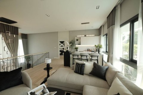 House in Bang Lamung, Thailand 4 bedrooms № 106863 - photo 3