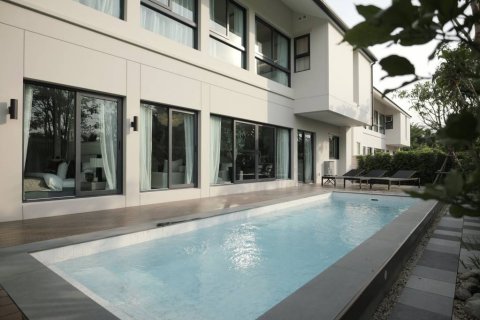 House in Bang Lamung, Thailand 4 bedrooms № 106863 - photo 10