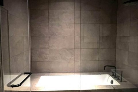 Condo à Bangkok, Thaïlande, 2 chambres  № 105201 - photo 8