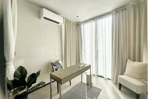 Кондоминиум с 2 спальнями в Бангкоке, Таиланд № 105203 - фото 4