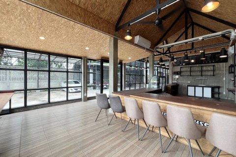 Дом в Чианграе, Таиланд с 6 спальнями  № 105204 - фото 4