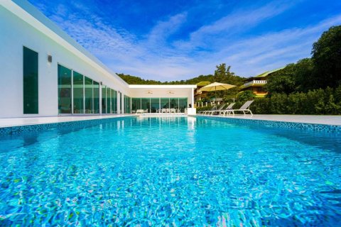 Villa in Cha-am, Thailand 4 bedrooms № 125877 - photo 9