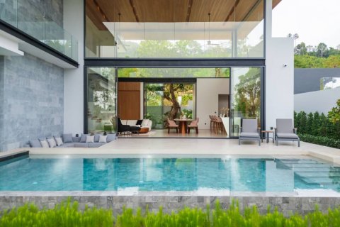 Villa in Chalong, Thailand 4 bedrooms № 125873 - photo 3