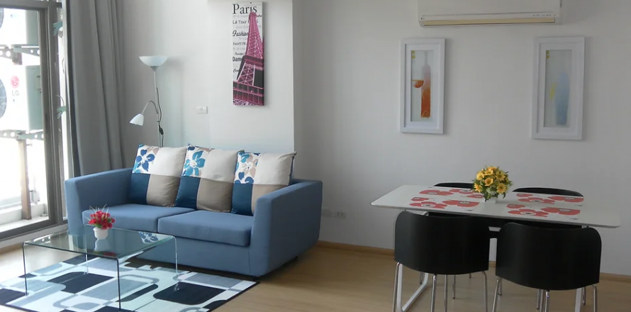 Дуплекс в Паттайе, Таиланд с 2 спальнями  № 141528