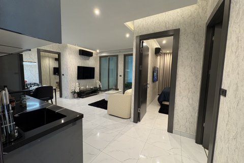 Apartment in Pattaya, Thailand 384 bedrooms № 123286