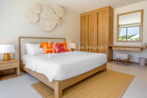 House in Phuket, Thailand 4 bedrooms № 131393 - photo 16