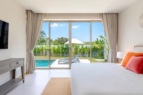 House in Phuket, Thailand 4 bedrooms № 131393 - photo 15