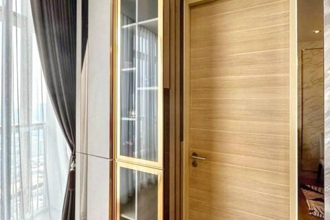 Condo in Bangkok, Thailand, 2 bedrooms  № 126684 - photo 3