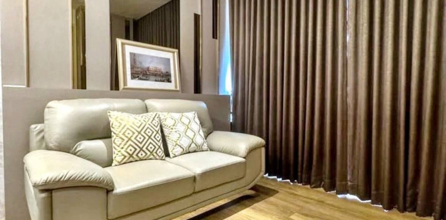 Condo in Bangkok, Thailand, 2 bedrooms  № 126684