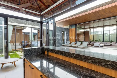 House in Phuket, Thailand 4 bedrooms № 131668 - photo 11