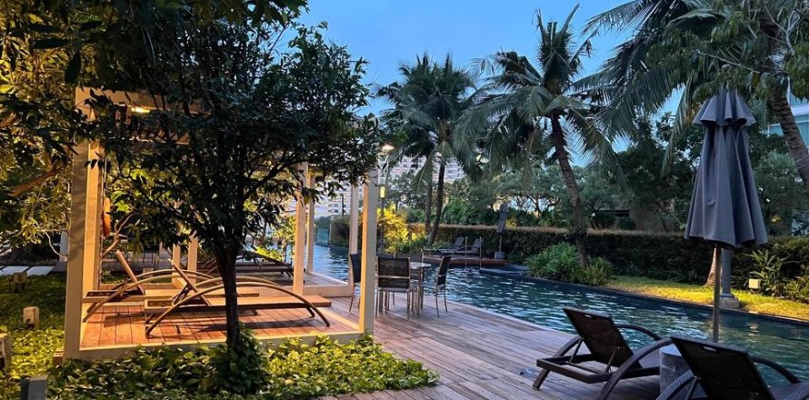 Condo à Bangkok, Thaïlande, 3 chambres  № 143235