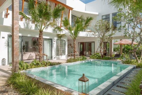 Villa in Phuket, Thailand 4 bedrooms № 107721 - photo 11