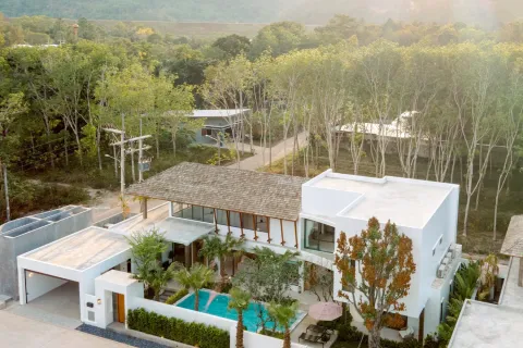Villa in Phuket, Thailand 4 bedrooms № 107721 - photo 2