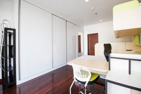 Condo à Watthana, Bangkok, Thaïlande, 4 chambres № 123780 - photo 15