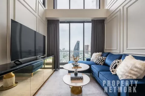 Condo in Khlong Toei, Bangkok, Thailand, 2 bedrooms  № 123781 - photo 1