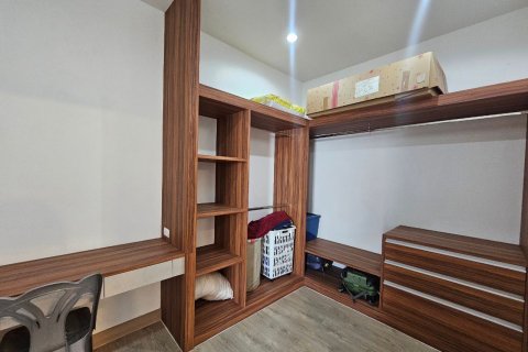 Дом в Паттайе, Таиланд с 3 спальнями  № 107997 - фото 26