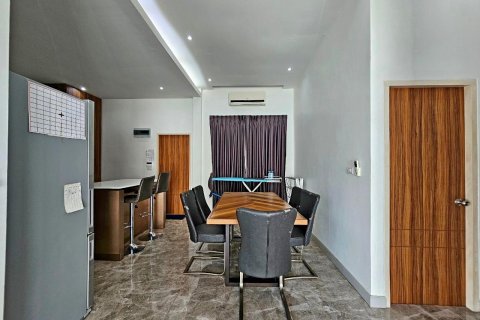 Дом в Паттайе, Таиланд с 3 спальнями  № 107997 - фото 10