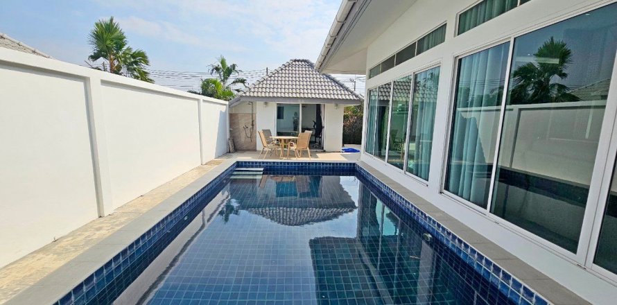 Дом в Паттайе, Таиланд с 3 спальнями  № 107997