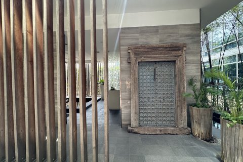 Condo in Bangkok, Thailand, 3 bedrooms  № 142989 - photo 30