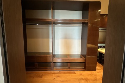 Condo in Bangkok, Thailand, 3 bedrooms  № 142989 - photo 13