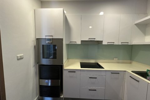 Condo in Bangkok, Thailand, 3 bedrooms  № 142989 - photo 20