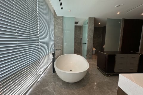 Condo in Bangkok, Thailand, 3 bedrooms  № 142989 - photo 21