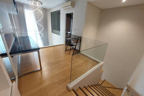 Кондоминиум с 1 спальней в Бангкоке, Таиланд № 142991 - фото 4