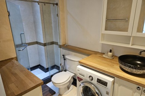 Кондоминиум с 1 спальней в Сатхоне, Бангкок, Таиланд № 142992 - фото 11