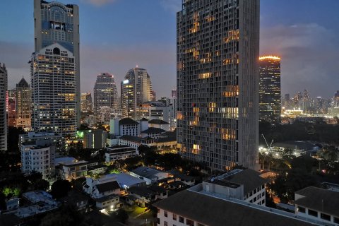 Кондоминиум с 1 спальней в Сатхоне, Бангкок, Таиланд № 142992 - фото 14