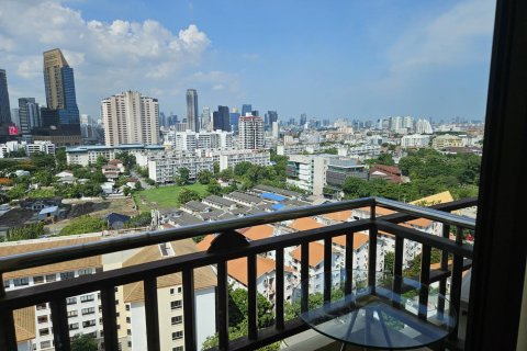 Кондоминиум с 1 спальней в Сатхоне, Бангкок, Таиланд № 142992 - фото 13