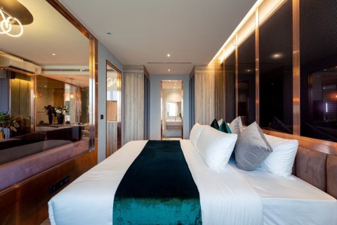 Apartment in Pattaya, Thailand 384 bedrooms № 130416 - photo 2