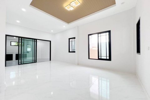 Maison à Kathu, Thaïlande 3 chambres № 132753 - photo 2